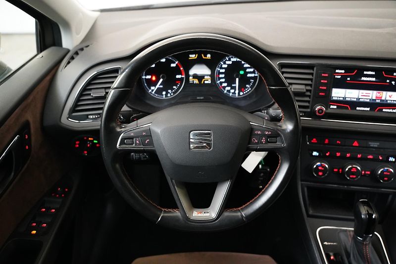 Seat Leon - fotka 18 z 26