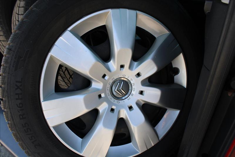 Citroën Berlingo 1,6 HDi  NOVÉ V ČR,DPH - fotka 23 z 26