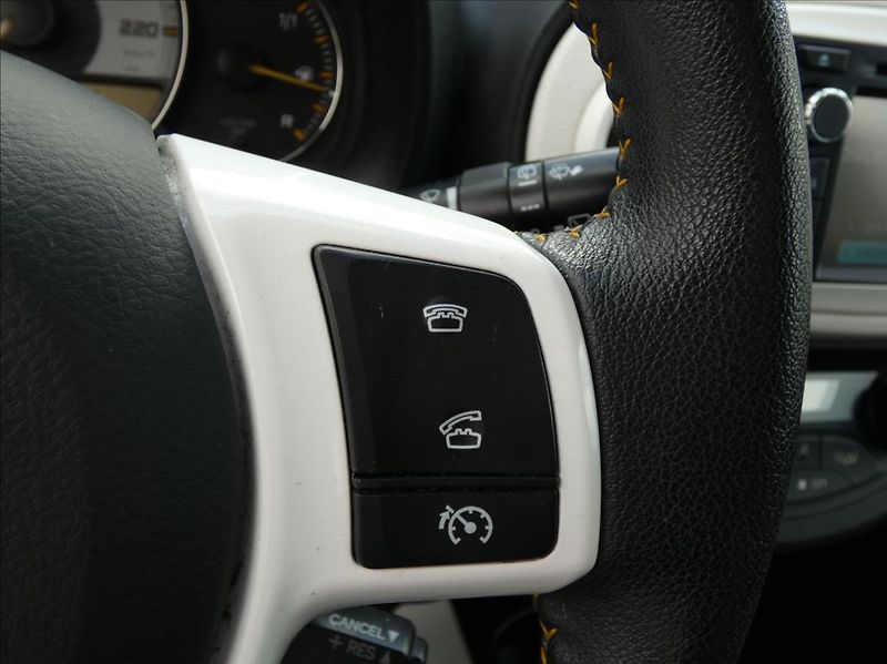 Toyota Yaris 1,3 1.33 VVT-i Trend,ČR,kamera - fotka 22 z 33