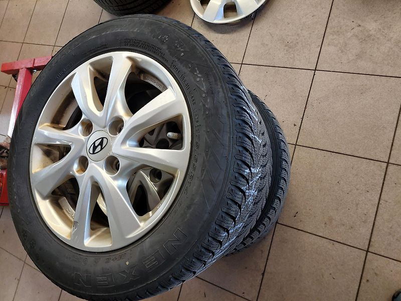 Hyundai i10 (2017) Classic 1.0 - fotka 31 z 40