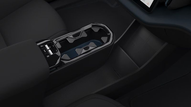 Volvo EX30 (2026) PURE ELECTRIC SINGLE CORE  - fotka 13 z 13