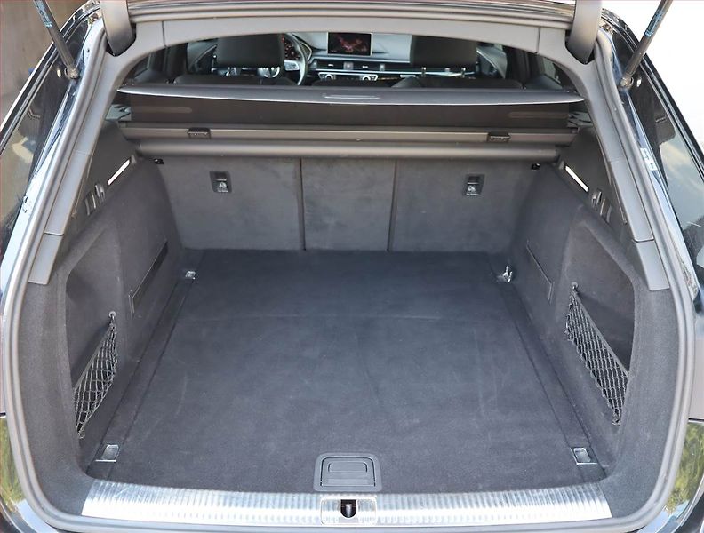Audi A4 (2018) 3.0 TDI, 4X4, Automat - fotka 14 z 21