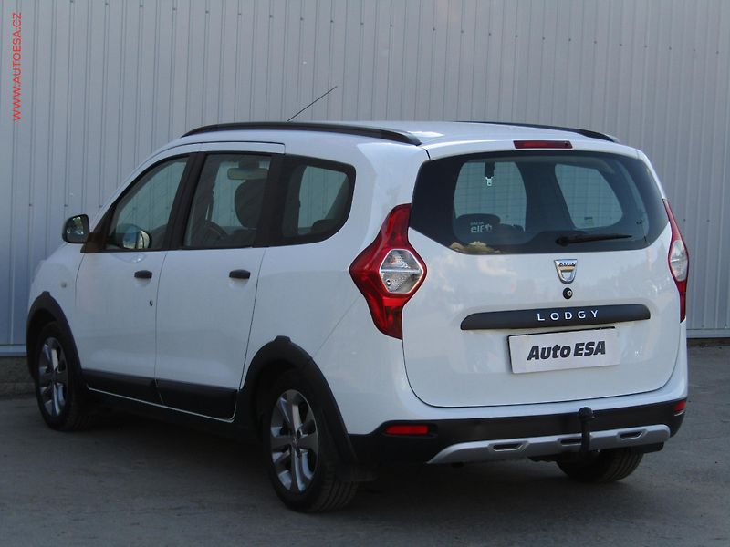 Dacia Lodgy (2016) 1.2 TCe, ČR - fotka 6 z 15