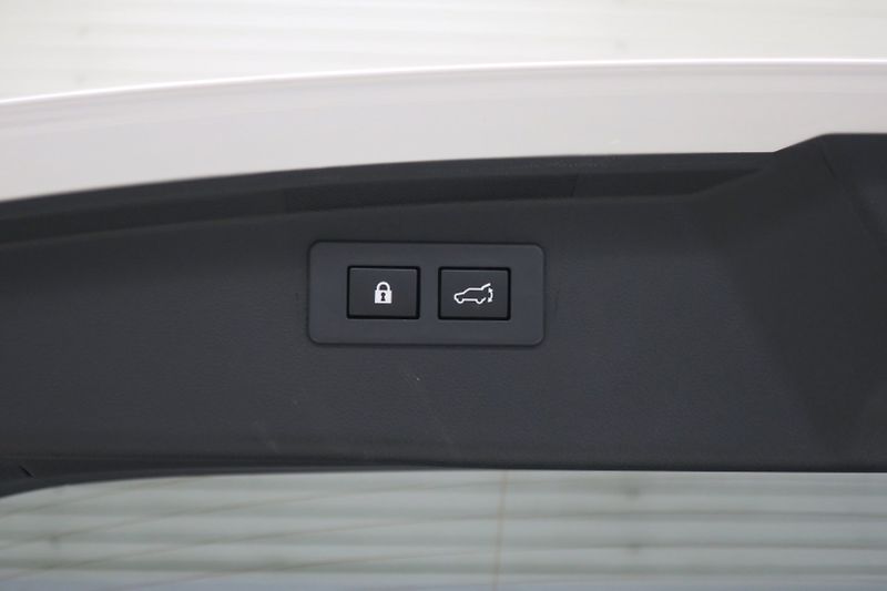 Subaru Outback (2025) 2.5i AWD Touring Tov. ZÁRUKA - fotka 47 z 50