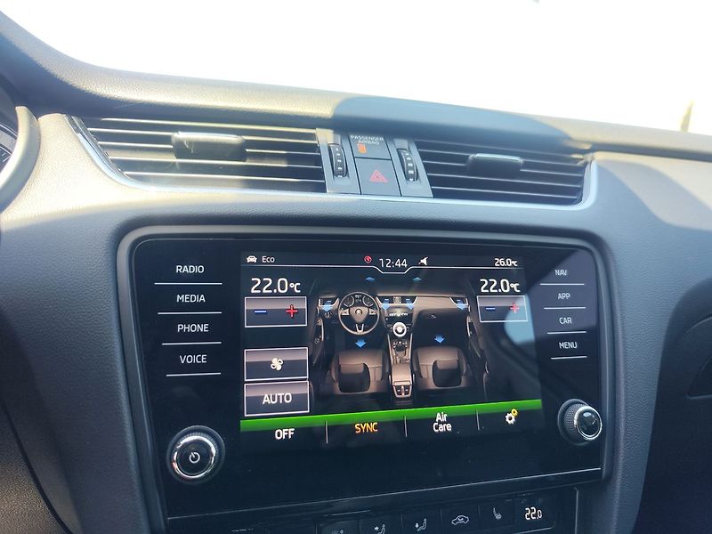 Škoda Octavia 1.5 TSi/110kW Style DSG - fotka 20 z 33