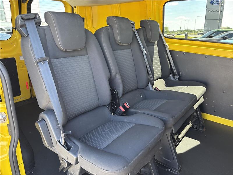 Ford Transit Custom 2,0 EcoBlue 79kW KombiVan L1 - fotka 12 z 27