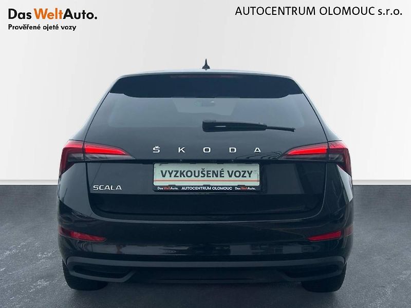 Škoda Scala (2021) 1.0 TSI Style - fotka 7 z 28