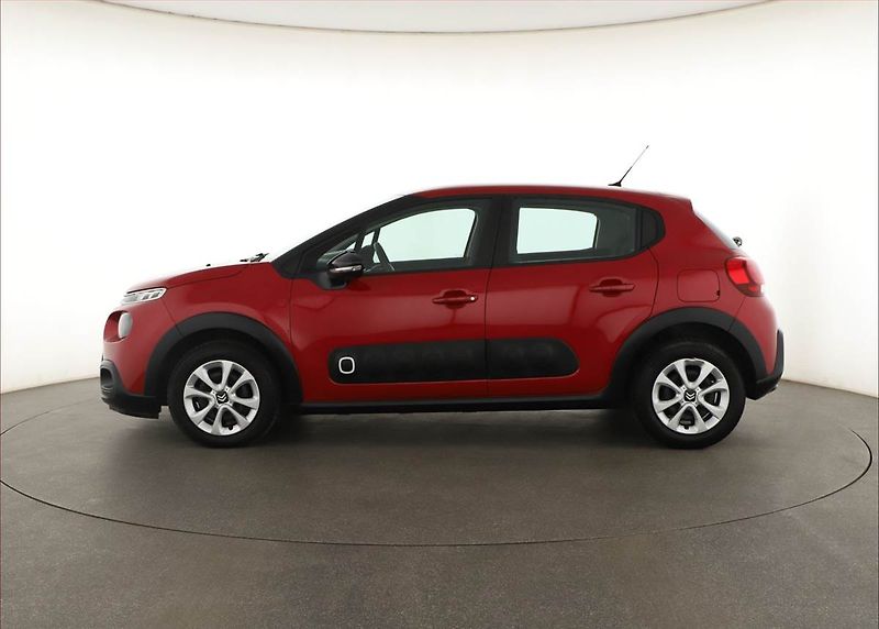 Citroën C3 (2019) 1.2 PureTech, ČR,1.maj - fotka 3 z 14