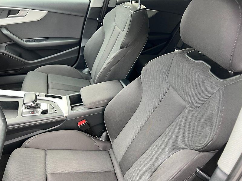 Audi A4 (2020) Avant 40 TDi Sport S-Tronic! - fotka 20 z 45