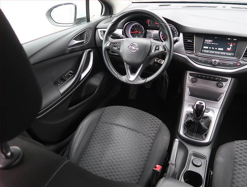 Opel Astra (2016) Selection 1.4 16V, Serv.kniha - fotka 7 z 16
