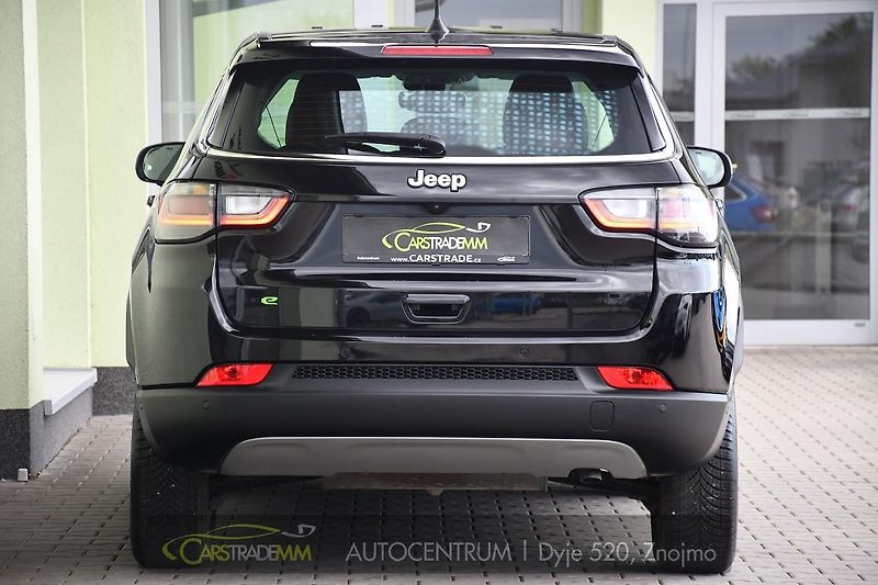 Jeep Compass 1.5l GSE T4 48V e-Hybrid - fotka 4 z 52