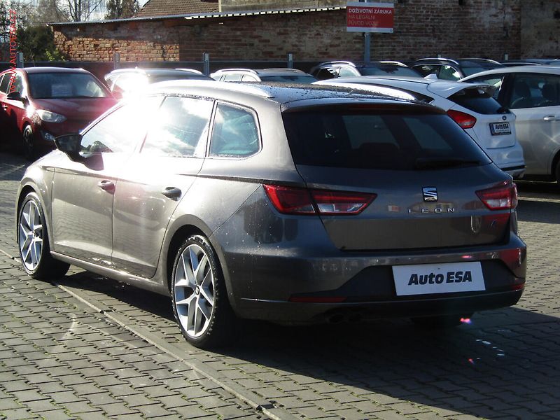 Seat Leon (2016) 2.0 TDi, ČR, servis.kniha - fotka 6 z 22