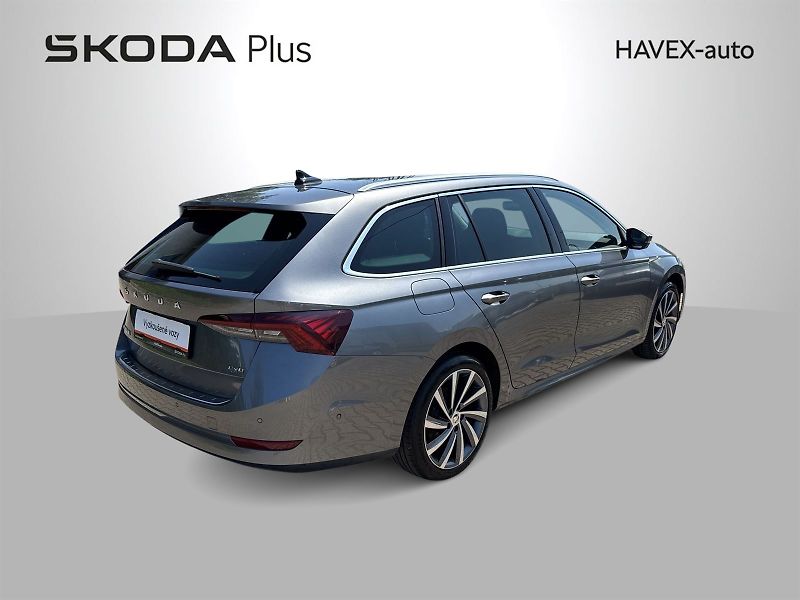 Škoda Octavia (2024) Combi 2.0 TDI 4x4 DSG Style - fotka 2 z 35