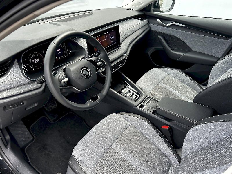 Škoda Octavia (2025) Combi 2.0 TDI 110kW DSG Top Se - fotka 23 z 34