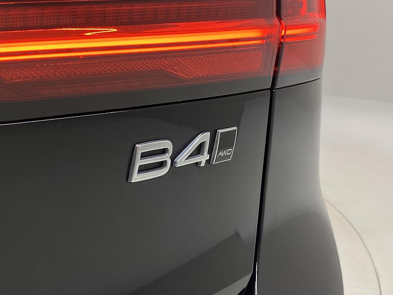 Volvo V90 CC B4 AWD BRIGHT PLUS AUT CZ - fotka 37 z 49