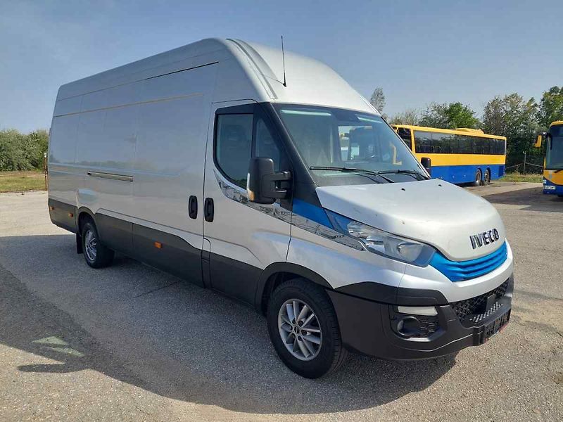 Iveco Ostatní 35S14N CNG L4/H3 - fotka 2 z 39
