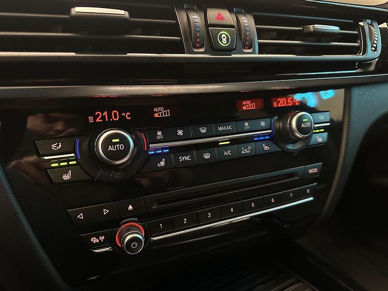BMW X5 (2017) M50I X-Drive CZ Softclose - fotka 24 z 26