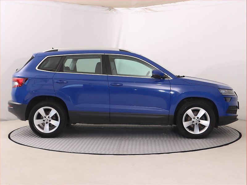 Škoda Karoq (2021) Style 2.0 TDI, Automat - fotka 6 z 24
