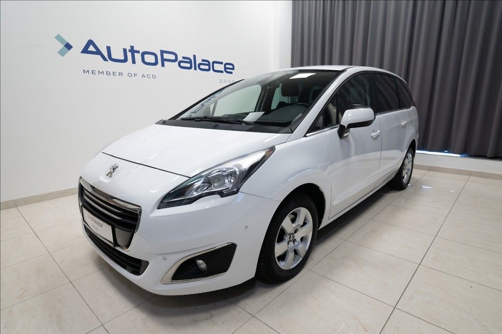 Peugeot 5008 1,6 HDI NAVI KAMERA VÝHŘEV ČR