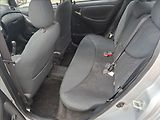 Toyota Yaris 1,4 D-4D - náhled 31