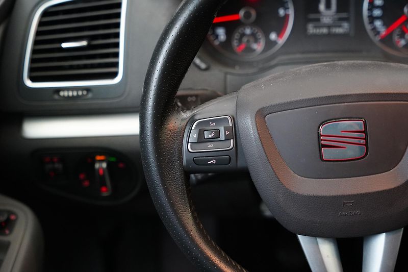 Seat Alhambra - fotka 16 z 26