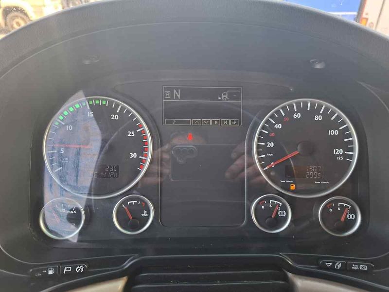 MAN TGX 18.500 BLS - fotka 31 z 32