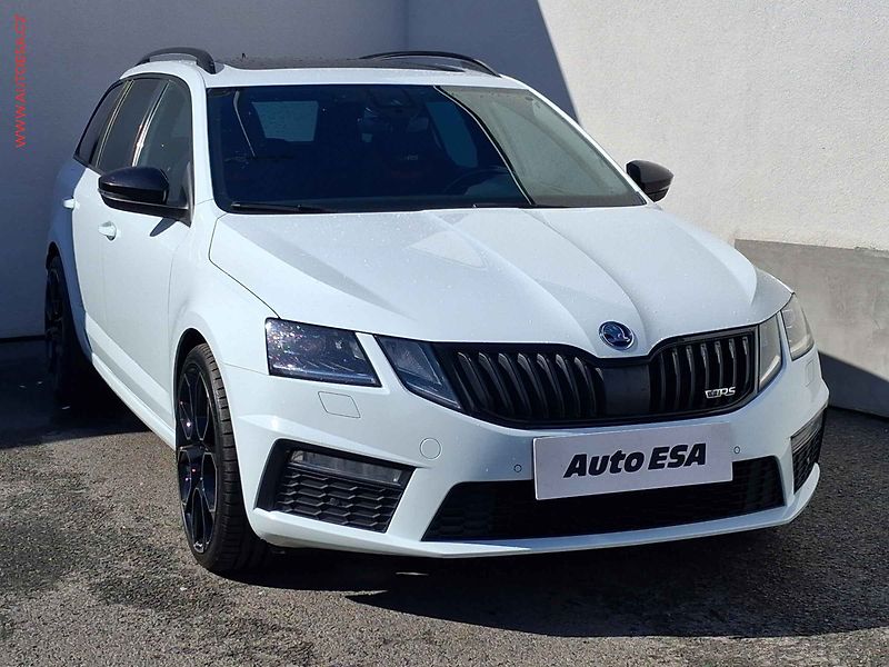 Škoda Octavia (2018) 2.0TDi, RS, DSG, LED - fotografie inzerátu