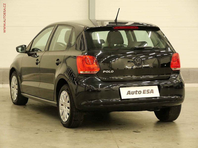 Volkswagen Polo (2010) 1.2i, AC, temp - fotka 6 z 17