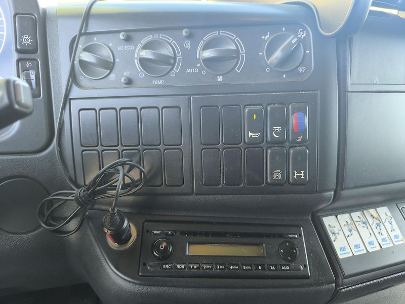 MAN TGL (2012) NOVÉ CZ,JEDEN MAJ,SERVIS FULL - fotka 14 z 27
