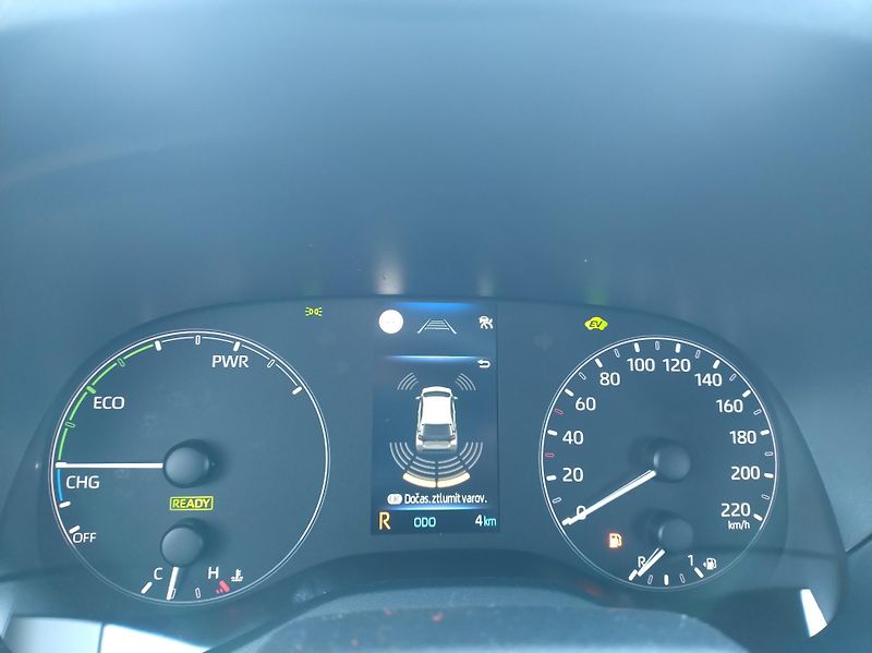 Toyota Yaris (2026) 1.5 HEV Comfort Business - fotka 8 z 12