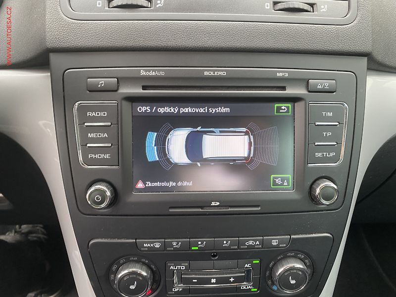 Škoda Yeti (2012) 1.4 TSi, Ambition Plus - fotka 15 z 16