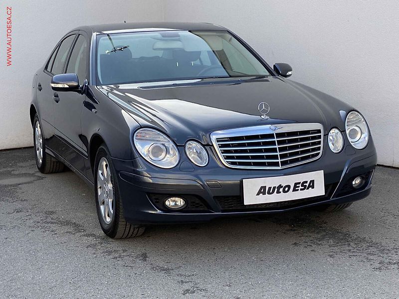 Mercedes-Benz Třídy E (2008) 1.8 E200, Bixen, +kola - fotografie inzerátu