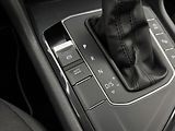 Volkswagen Tiguan 1,5 TSi DSG HUD KAMERA TAŽNÉ - náhled 31