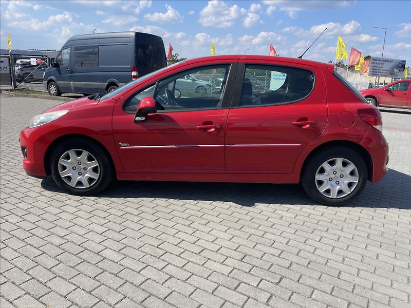 Peugeot 207 1,4 i 54kw Klima ESP po STK - fotka 2 z 33