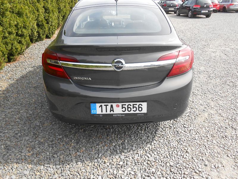 Opel Insignia 1.8I,klima,výhřev,KOUPENO V ČR - fotka 6 z 30