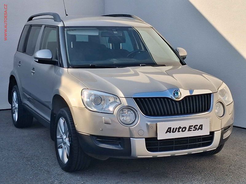 Škoda Yeti (2012) 2.0 TDi 4x4, DSG, xenon, navi - fotografie inzerátu