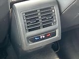 Volkswagen Golf 2,0 TSi 180kW 7DSG  REZERVACE - náhled 21