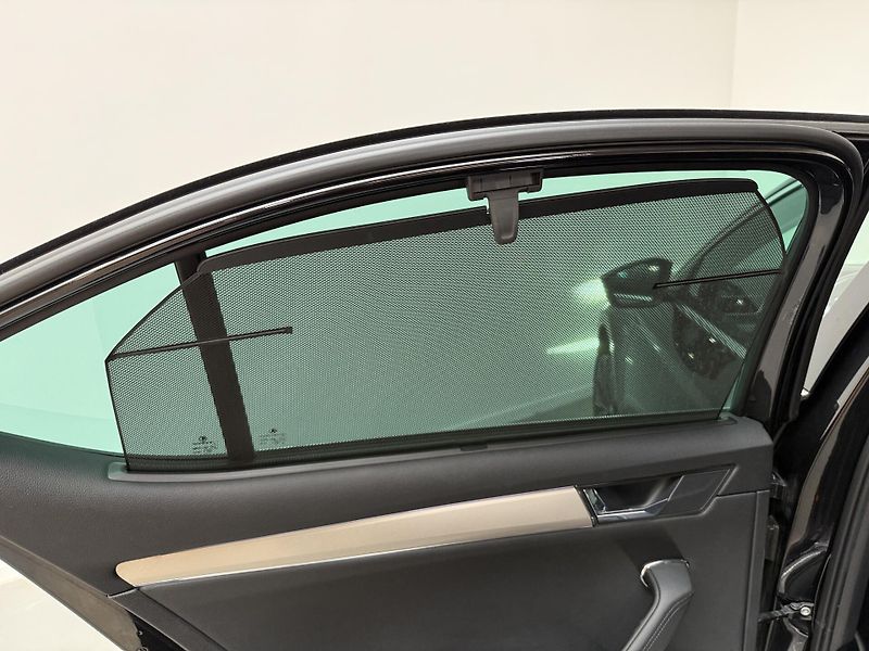 Škoda Superb 2.0 TDI 147kW L&K 4x4 DSG - fotka 14 z 16