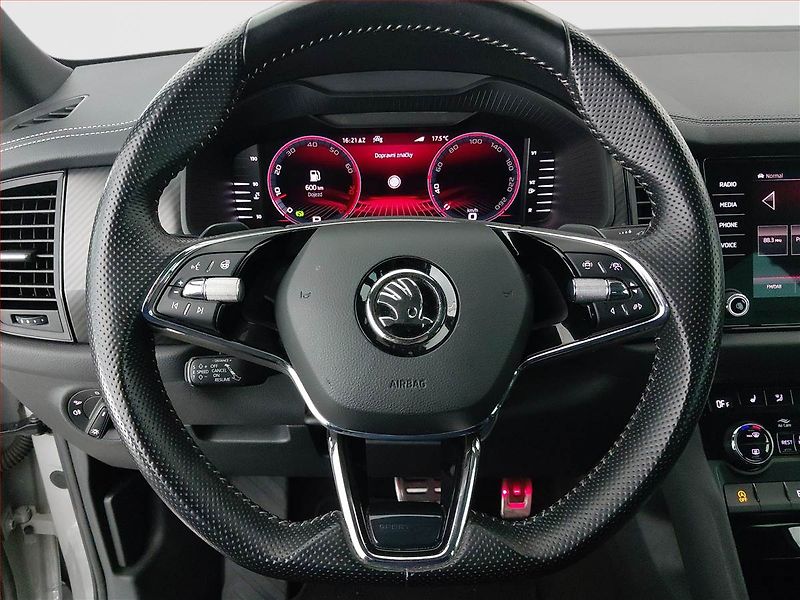 Škoda Kodiaq (2022) Sportline 1.5 TSI - fotka 18 z 25