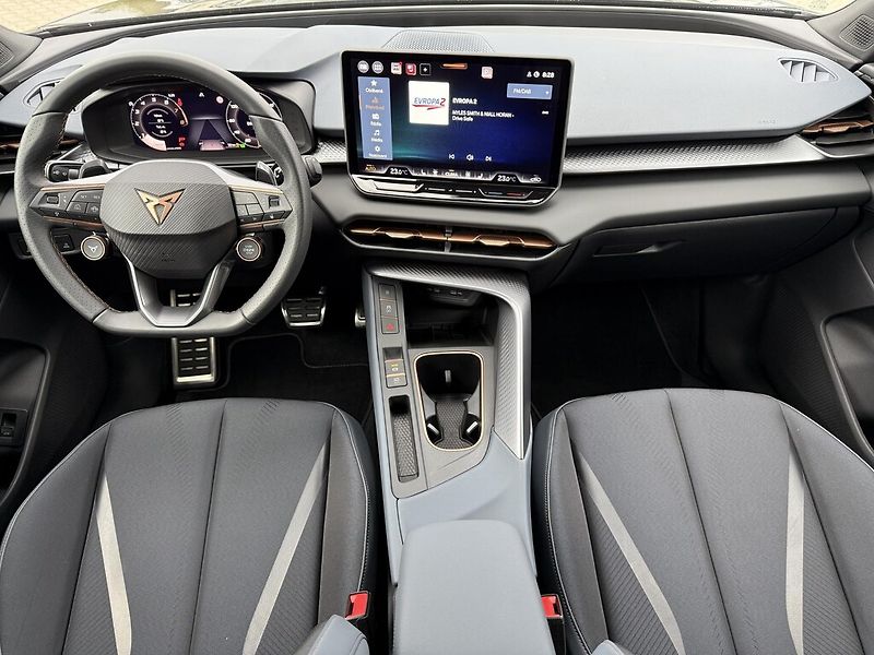 Cupra Terramar DSG 4WD 2,0 TSi 150 kW - fotka 9 z 24