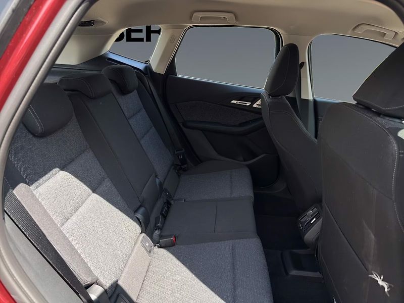 BMW Řada 2 220 Active Tourer H/K Kamera - fotka 17 z 19