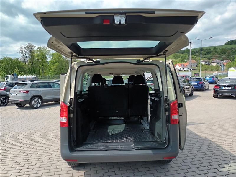 Mercedes-Benz Vito 1,8 114CDI,100KW,ČR,8MÍST, - fotka 18 z 38