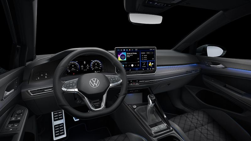 Volkswagen Golf (2025) 1,5 TSI R line  110kW - fotka 4 z 5