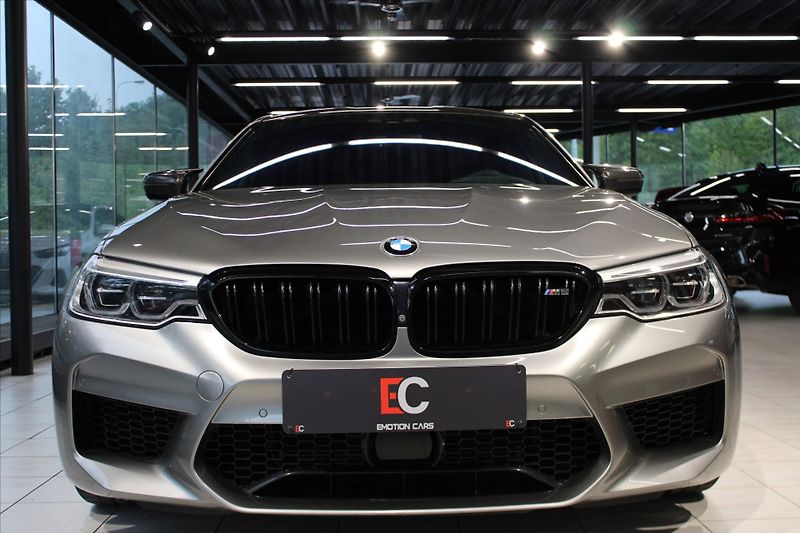 BMW M5 Competition 460kw CZ/adLED/B&W - fotka 2 z 32