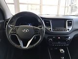 Hyundai Tucson (2015) 1.7CRDi 85kW MT ČR - náhled 11
