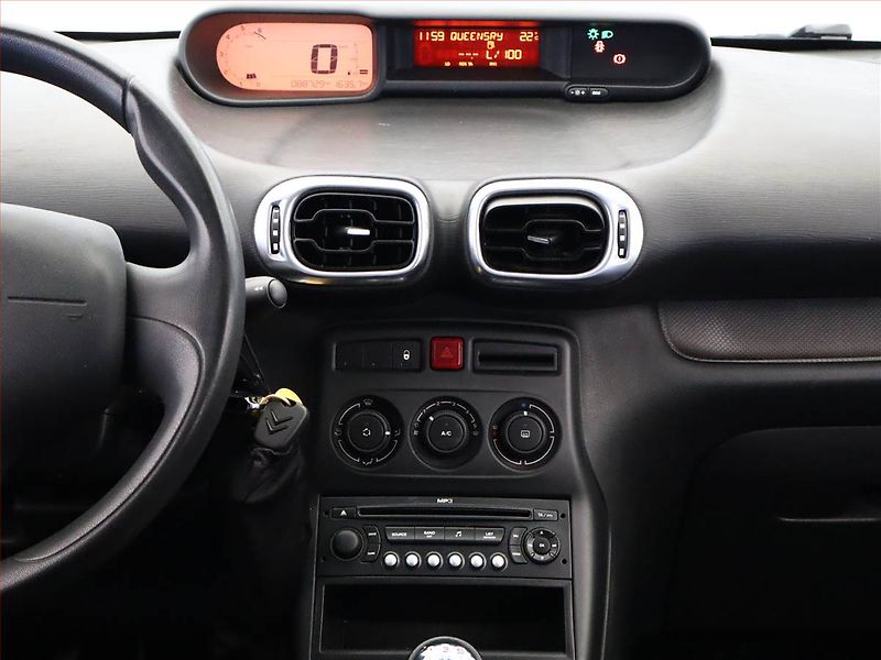 Citroën C3 Picasso (2010) 1.4 i, Tempomat - fotka 9 z 13