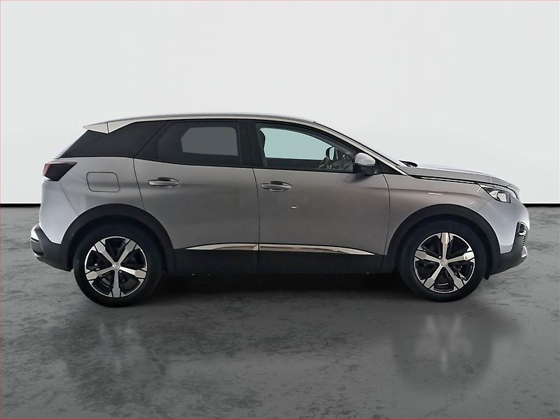 Peugeot 3008 (2020) 1.5 BlueHDi, Automat - fotka 6 z 19