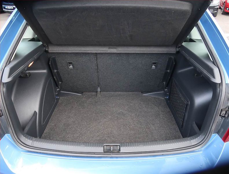 Škoda Rapid (2017) Spaceback 1.0 TSI - fotka 13 z 15