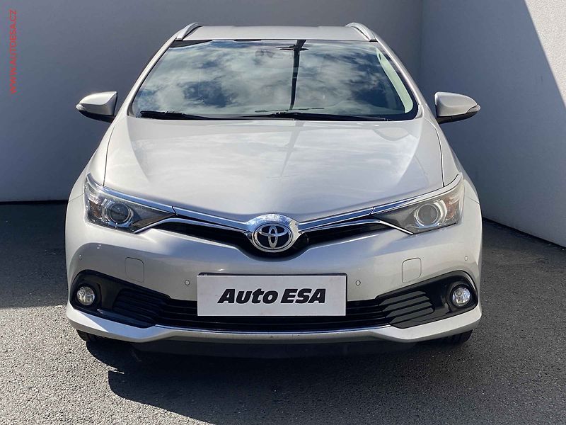 Toyota Auris (2018) 1.6VVT-i, ČR, AC, kamera - fotka 2 z 20