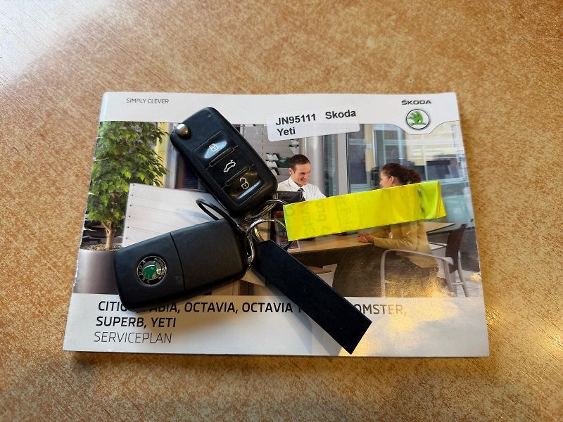 Škoda Yeti 1,2 TSI / servis.kn. /Ambition - fotka 12 z 22
